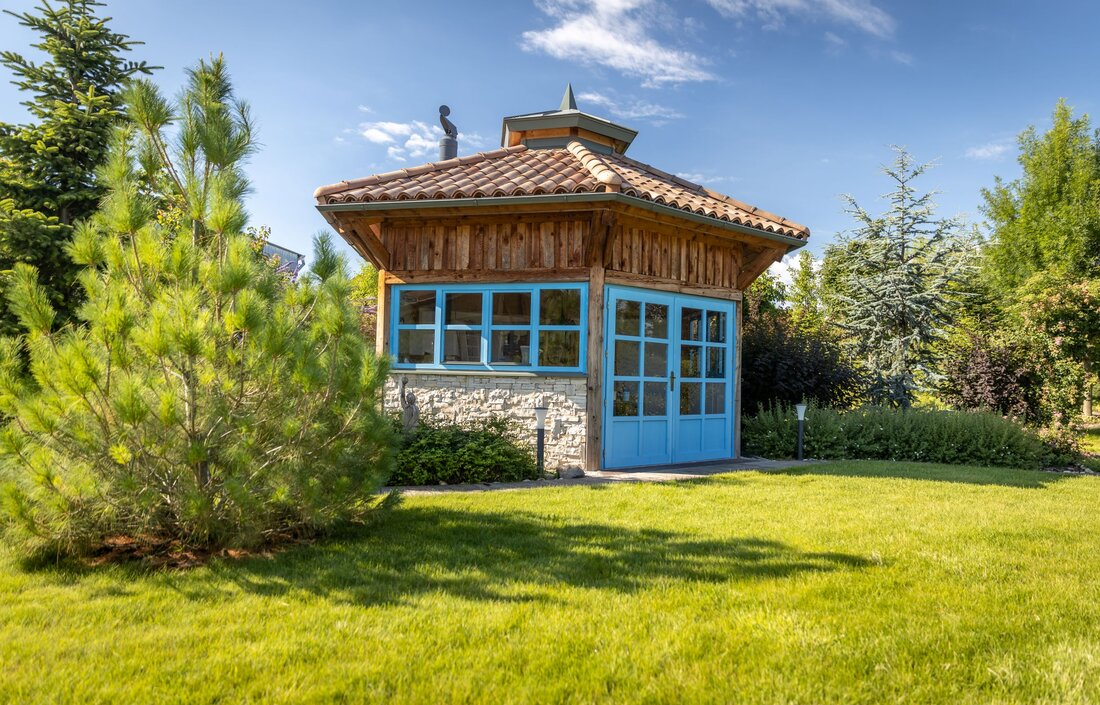Tehlový obklad Terra Cotta na rodinnom dome v mediteránskom štýle od Rustique.sk