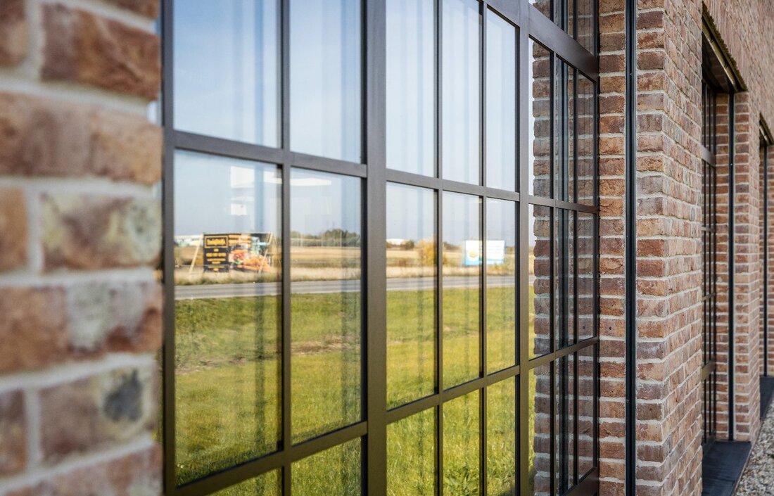 Tehlový obklad Terra Cotta Gesinteld na fasáde budovy od Rustique.sk