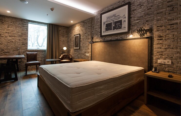 Tehlový obklad Rainbow Snowdust 2 v izbách hotelu Loft od Rustique.sk